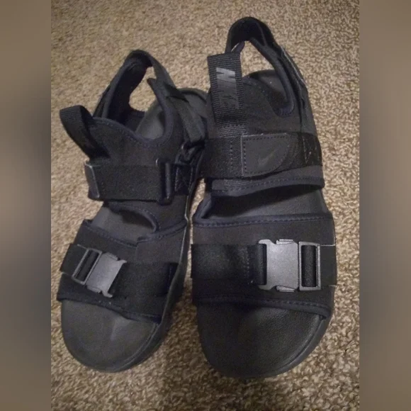 Nike Sandals - Picture 4 of 4